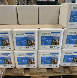 Magasin_Semences et alimentation-blocs de sels 10kg@2x