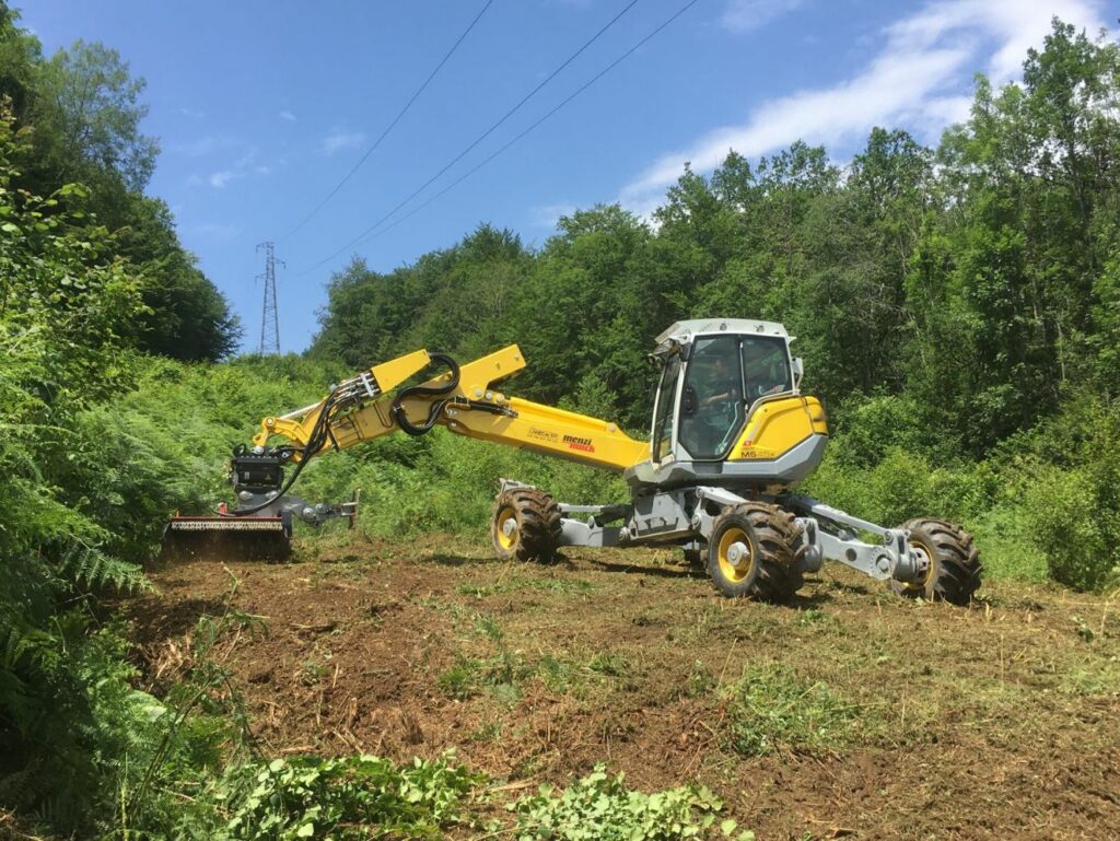 diapo_Entretien des réseaux haute tension 1@2x